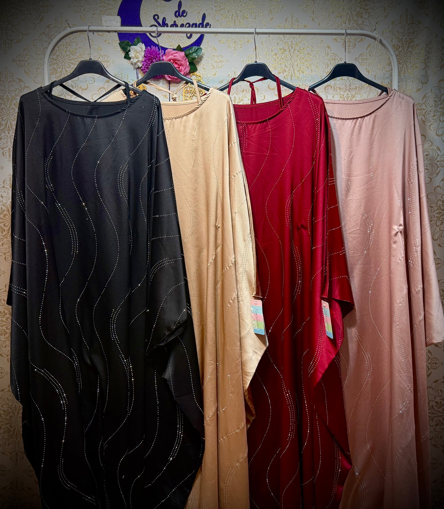 Abaya Amira