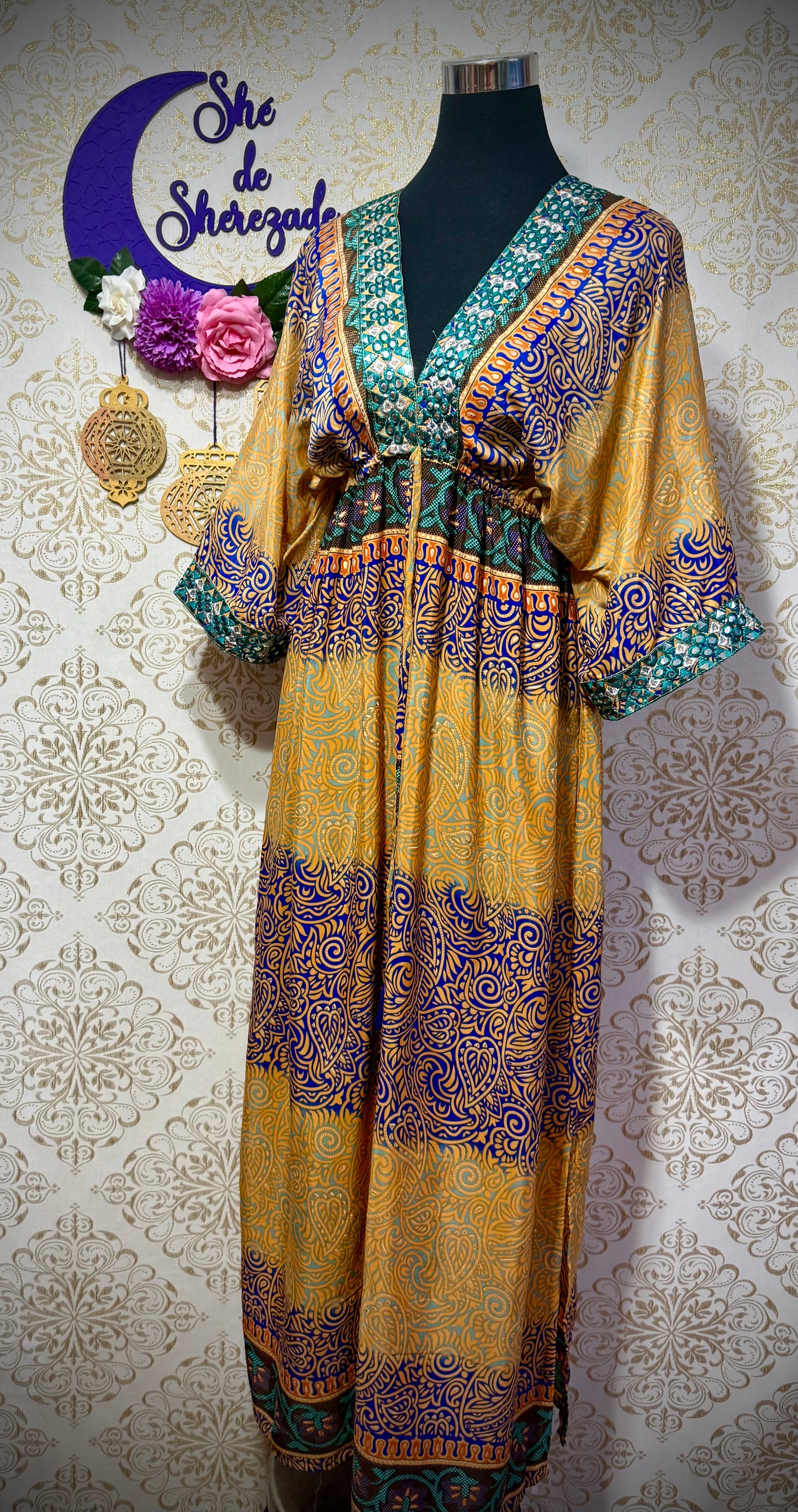 *Vestido Indio bordado