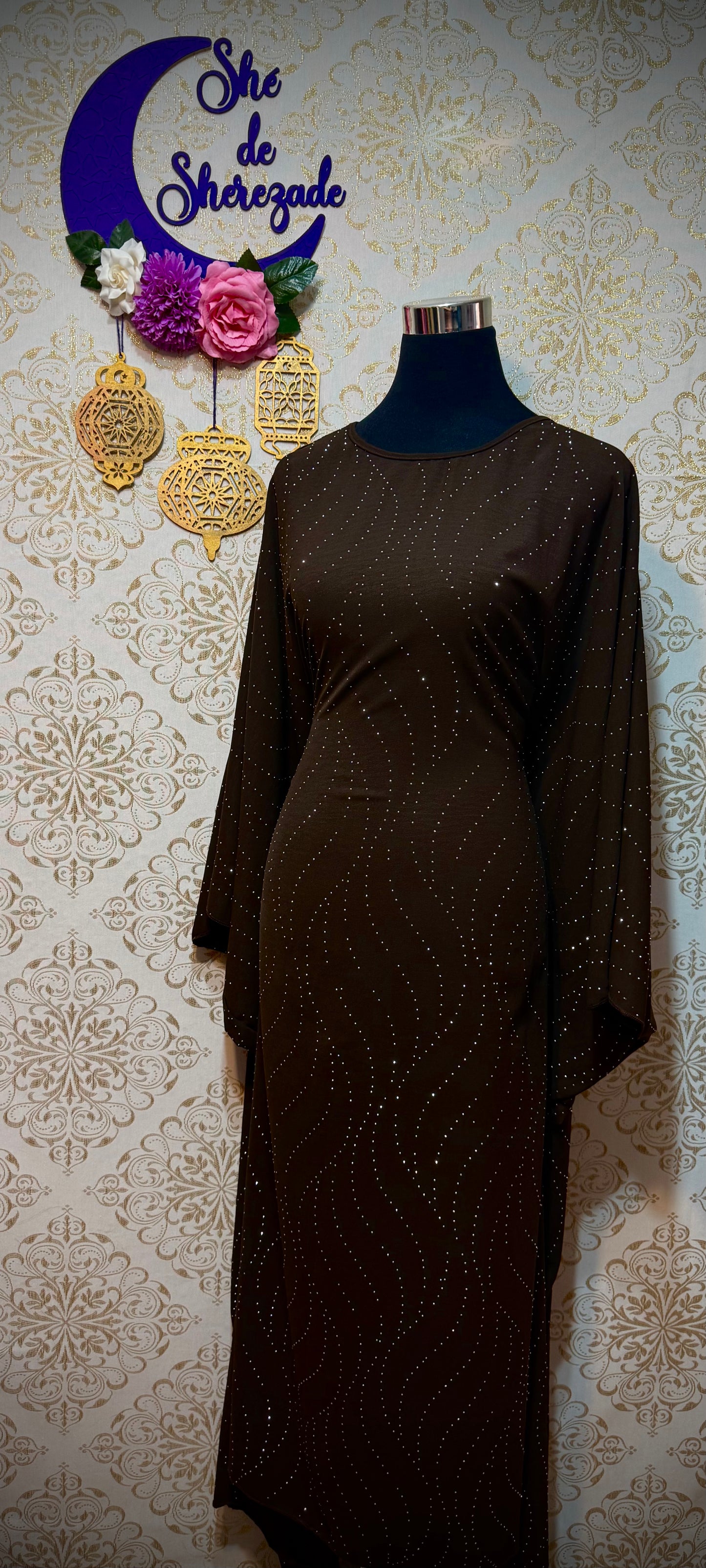 Abaya Amira