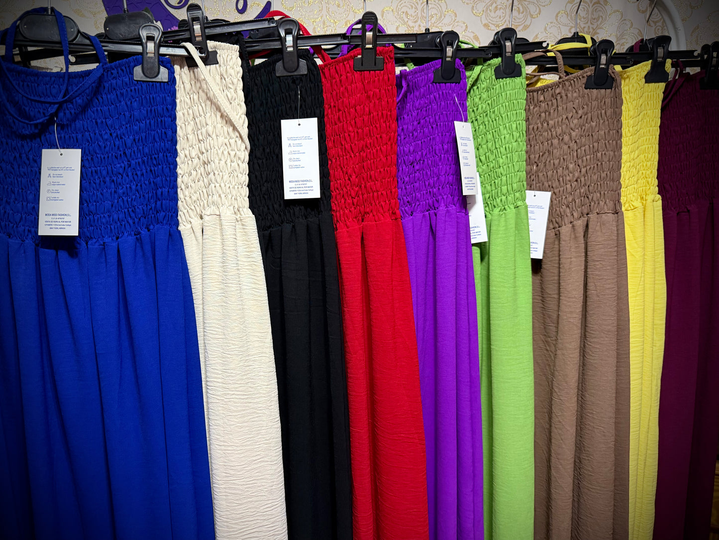 *Vestido nido