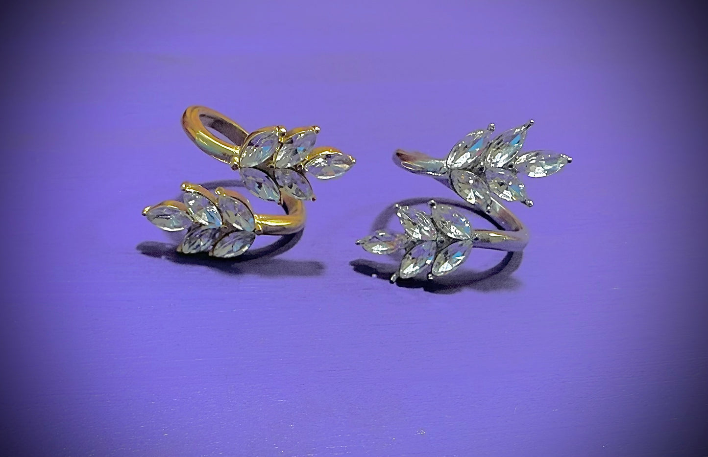 Anillo hojas