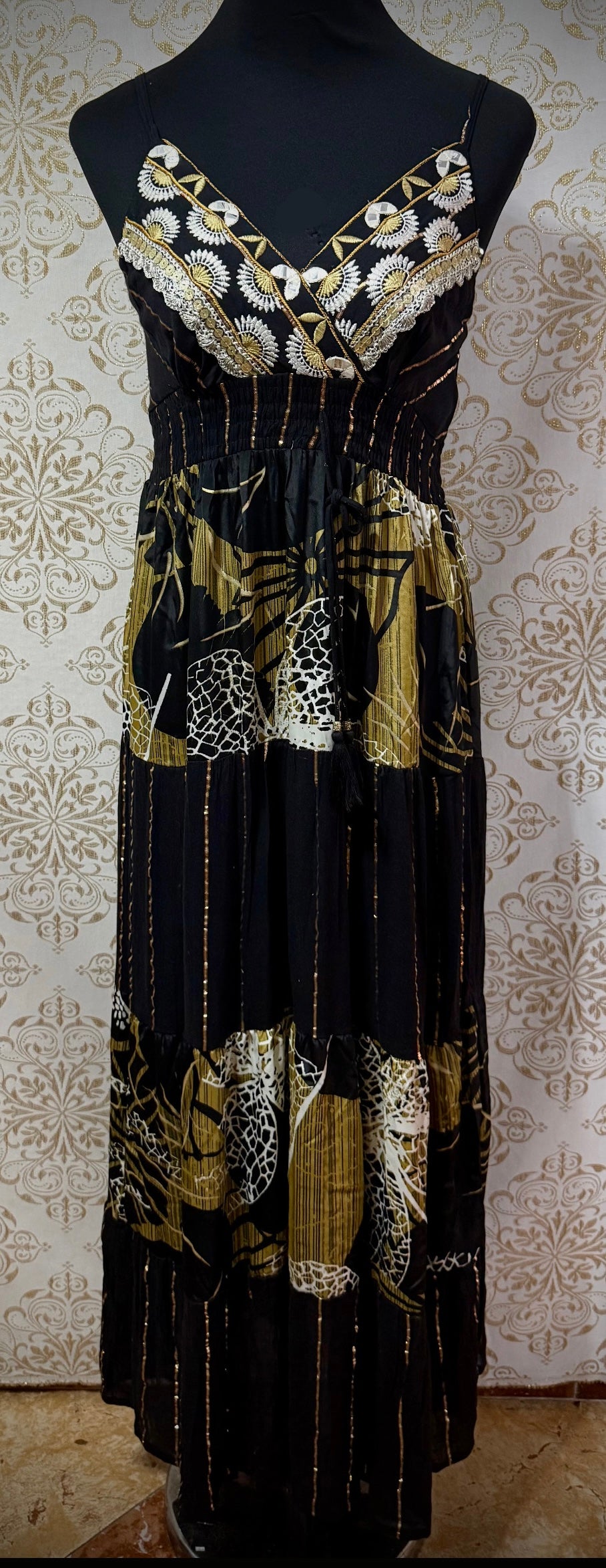 *Vestido gold