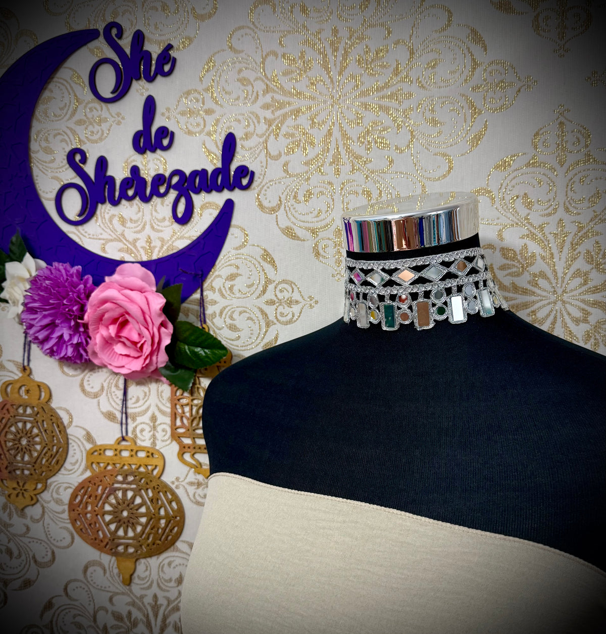*Collar espejo